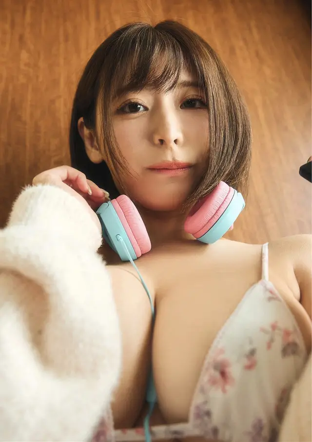 코히나타 유이 , 아마레이 코우키, 사브라 No.003 2025 SPRING