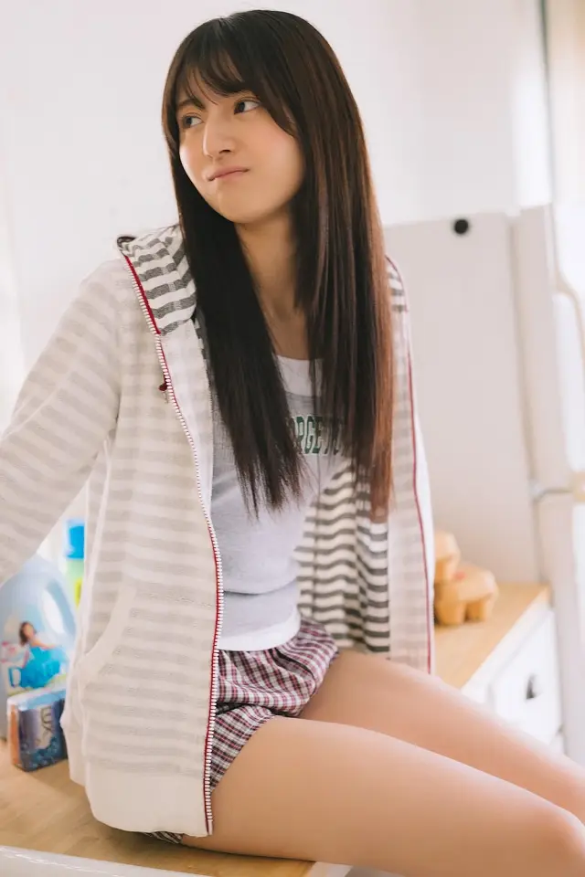 히나노 쿠보 위클리 플레이보이 플러스 사진집