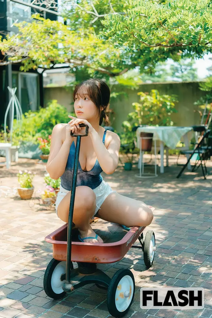 아유노 플래시 2025년 25호자