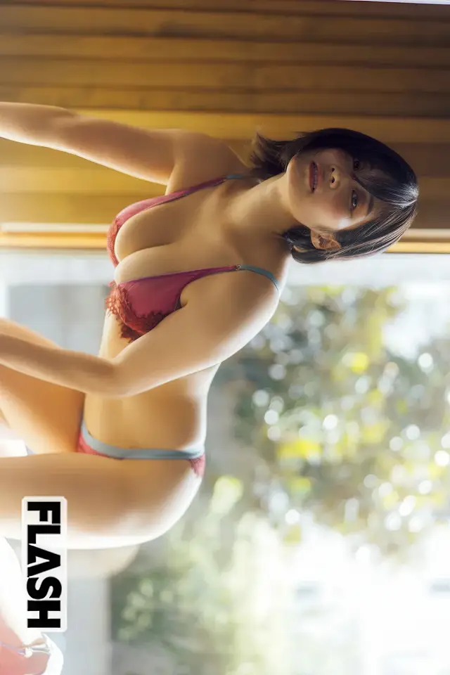 타카하시 린 FLASH 2025년 16호