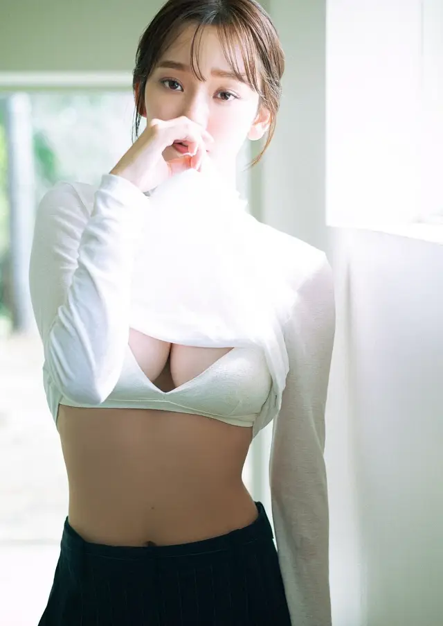 아오토 시노 디지털 한정 YJ 포토북 「잡아라」 Set.01