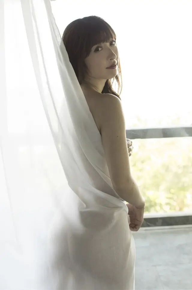 아마미야 나오 사진집 「어른의 시간」 Set.01