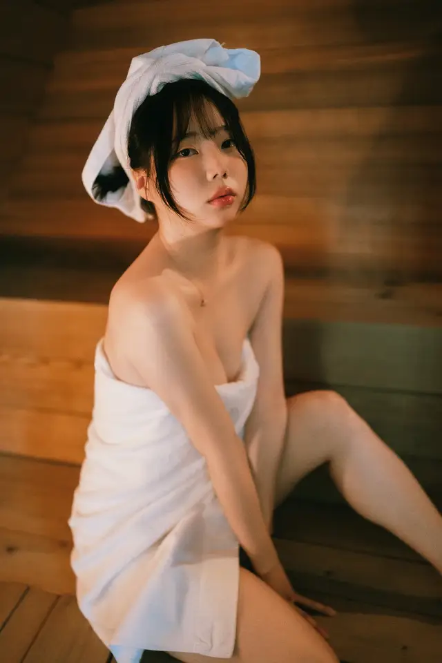 뮤아 스윗박스 사진집 「Sauna」 Set.01