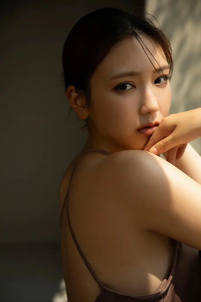 사와구치 아이카 사진집 「Silent Heat」 Set.01