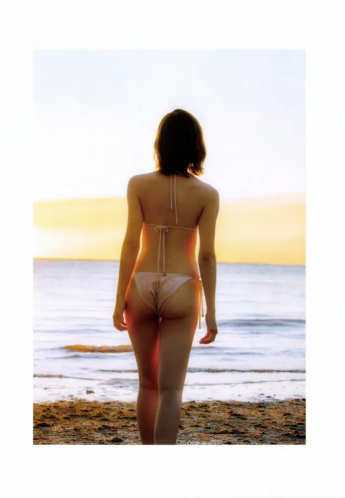 토미타 스즈카 사진집 「스즈카 서킷」 Set.04