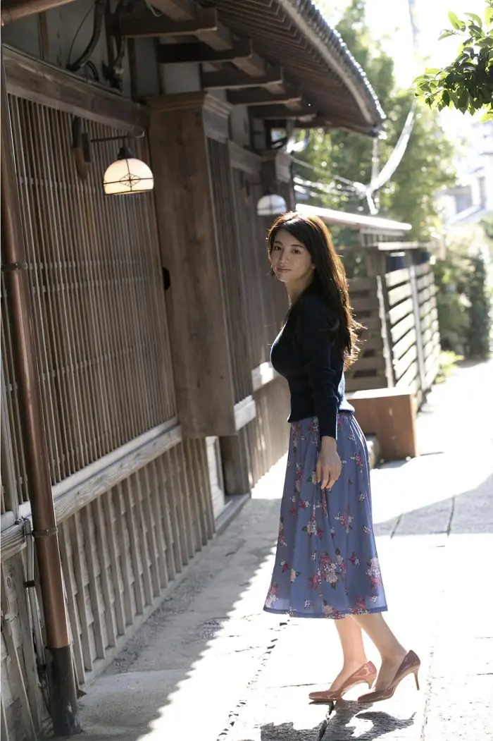 나카무라 미우 사진집 『등을 씻어주며』 Set.01