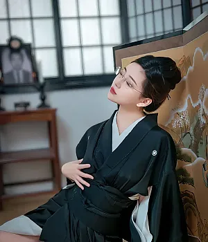 연연 미망인 사진집