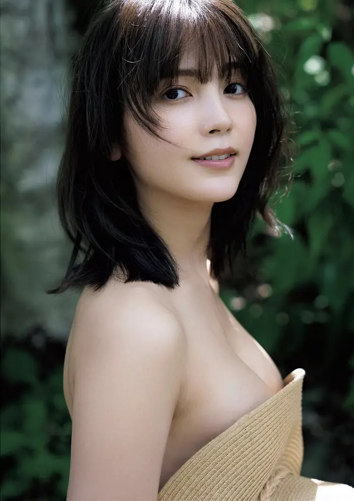 미키 난리 2번째 사진집 『jamais vu』 Set.04