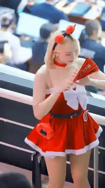 뚜두둔 뚜두두 샷 산타걸 박성은(Park Sung-eun)치어리더