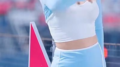 진짜 핏이 완벽하다ㄷㄷ Up! 아웃송 김진아 치어리더