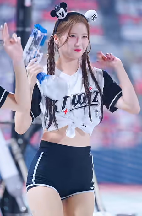 피리춤 못해서 단체로 꼬장ㅋㅋ 아웃송 김정원 김해리 이예빈 치어리더 Cheerleader ktwiz